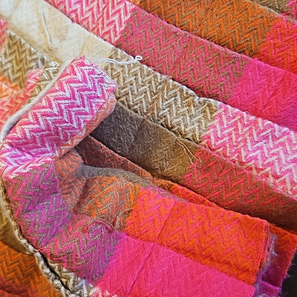 Echo Pleated Scarf - Picture 7 of 8